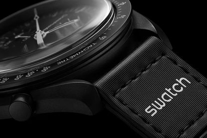 Omega x Swatch Mission to the Moonphase Snoopy Black Edition Moonswatch – Limited Edition